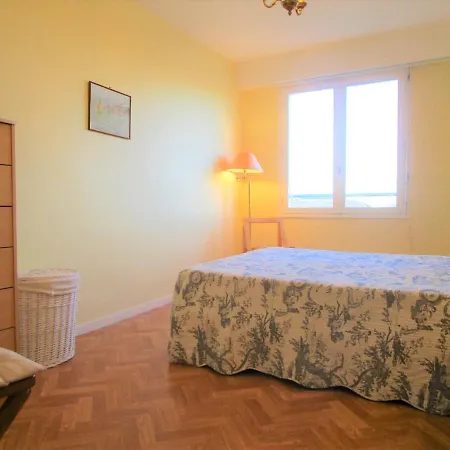 Appartement Les Sables-d'olonne, 3 Pièces, 5 Personnes - Fr-1-197-182 *