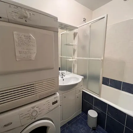 Apartament T3 Avec Balcon Et Parking, A Deux Pas De La - Fr-1-197-182