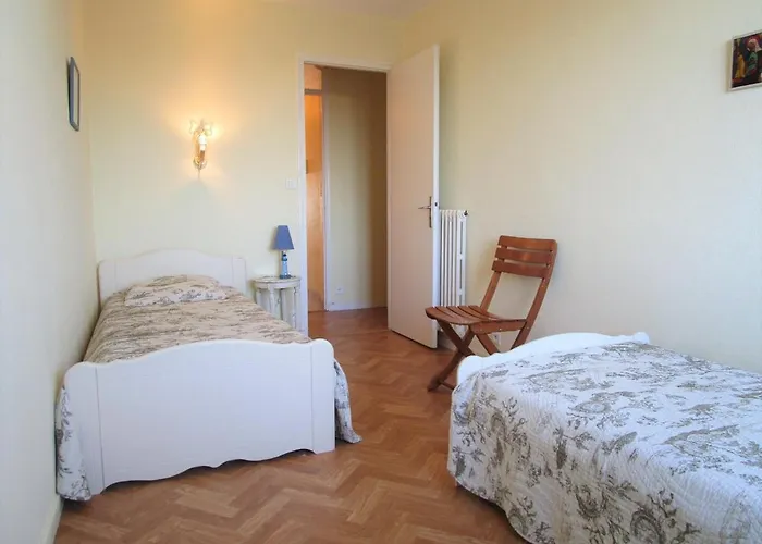 公寓 T3 Avec Balcon Et Parking, A Deux Pas De La - Fr-1-197-182 *